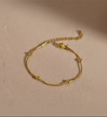 Delicate Gold Beaded Bracelet