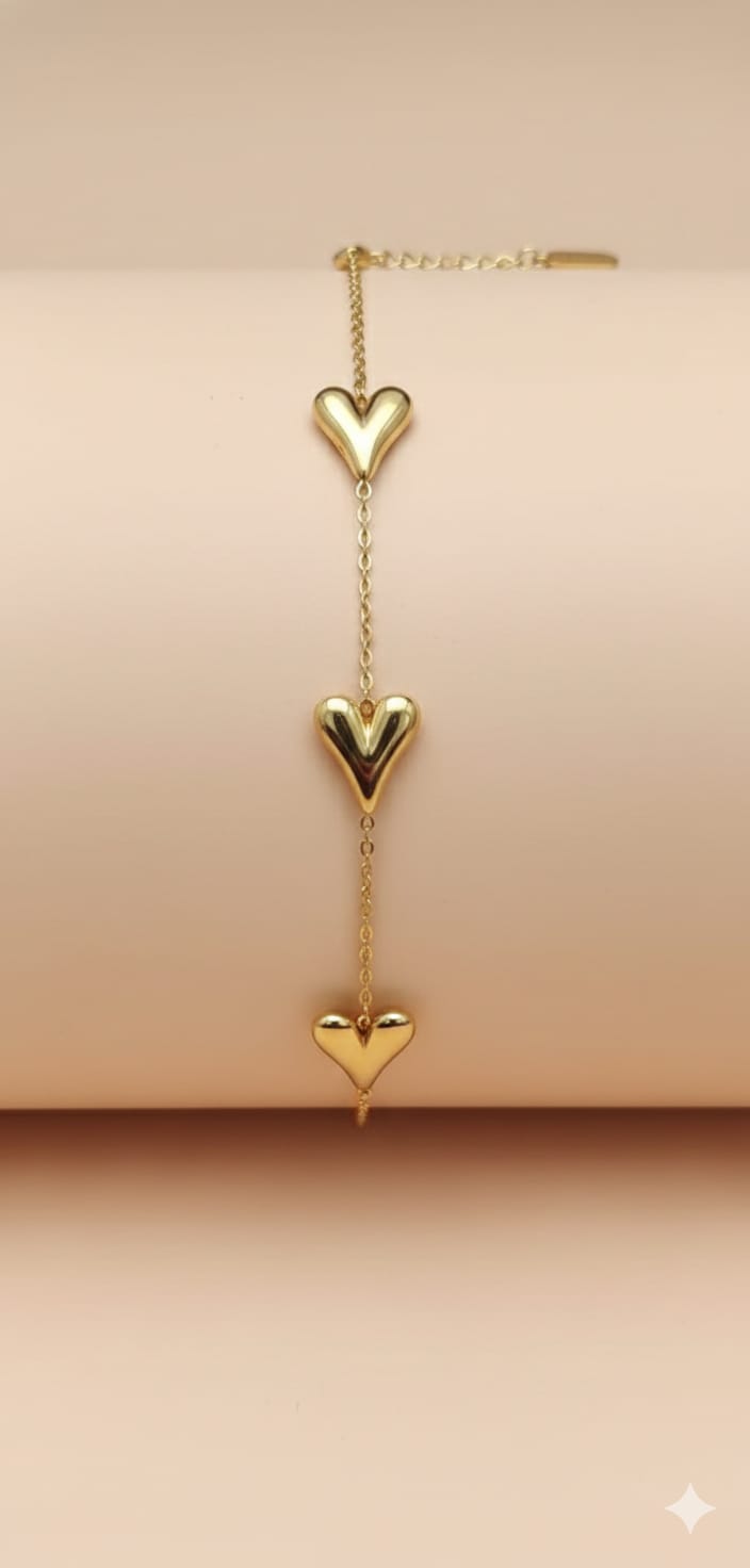 Triple Hearts Chain Bracelet